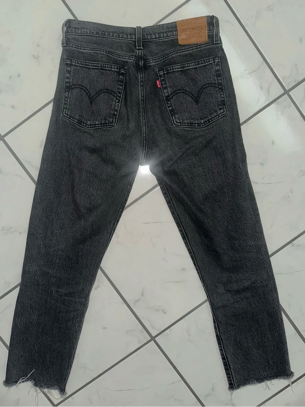 Levi's Black Wedgie Straight Leg Women's Jeans - Picture 2 of 4